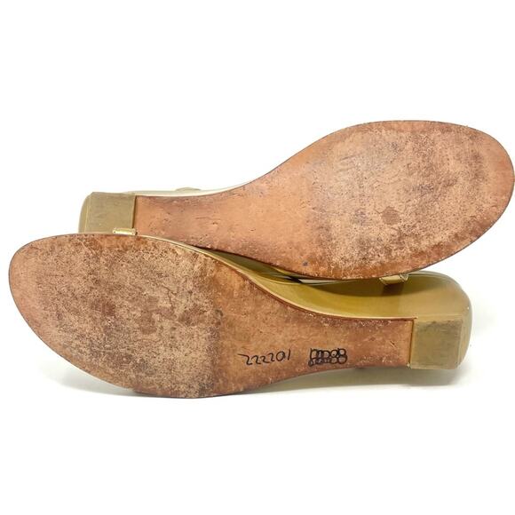 Stuart Weitzman Braided Metallic Gold Chain Low Wedge Strap Sandals Women's 9.5 - Picture 11 of 11